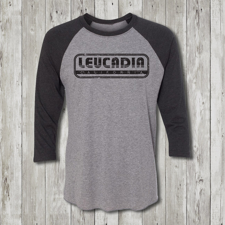 Encinitas Throwback 3/4 Sleeve Raglan Crew Neck T-Shirt